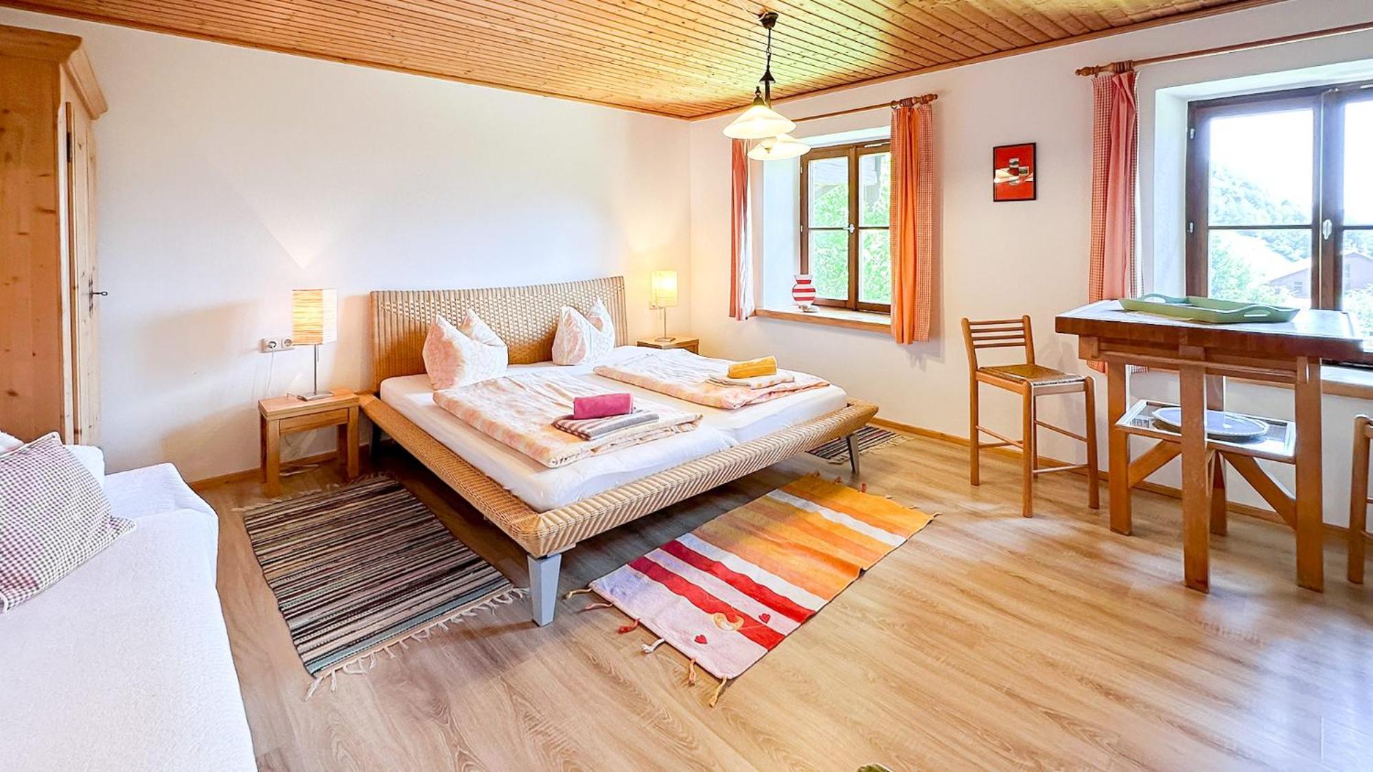 Almbauernhof Apartment โรพอลดิง ภายนอก รูปภาพ