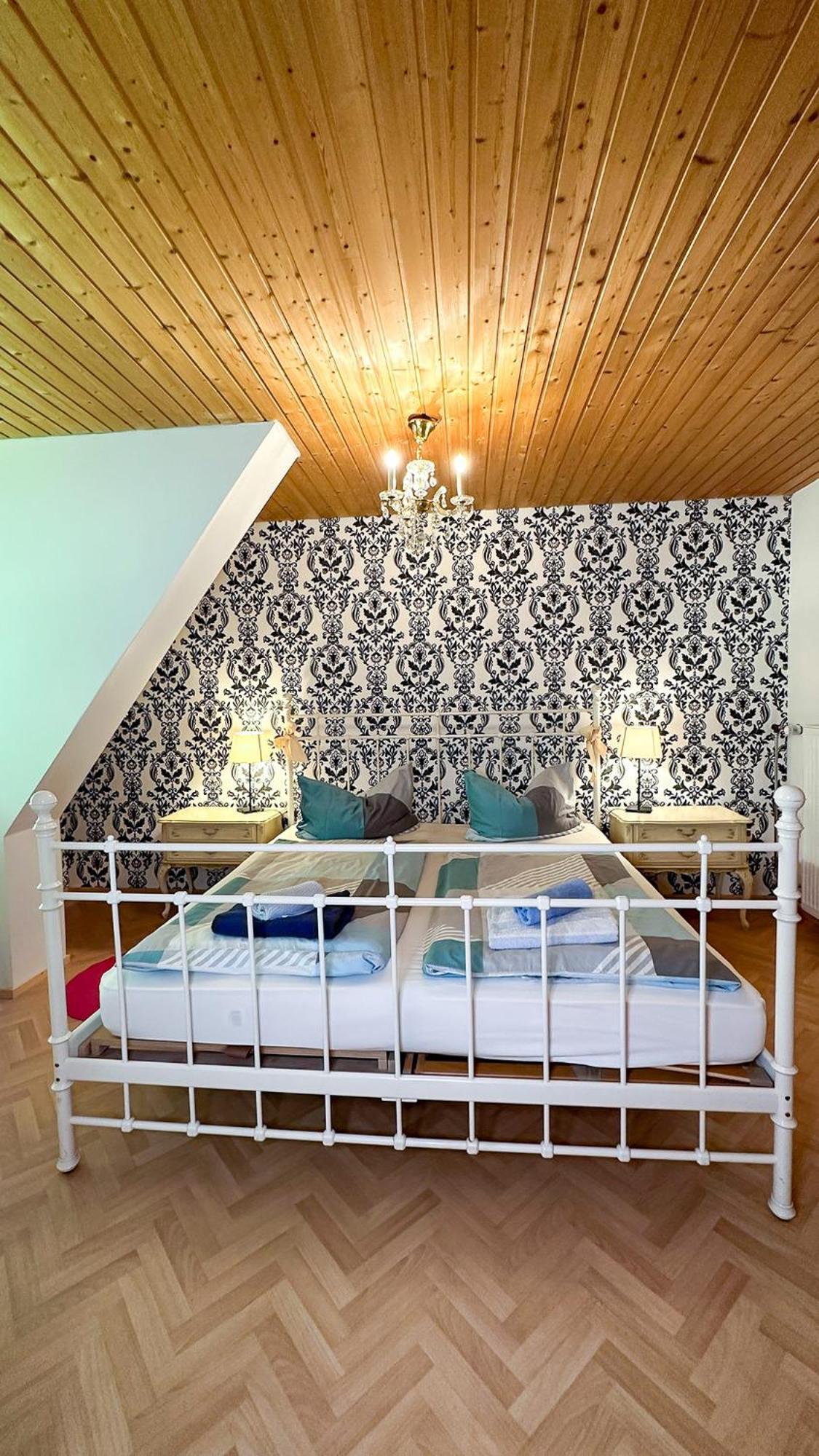 Almbauernhof Apartment โรพอลดิง ภายนอก รูปภาพ