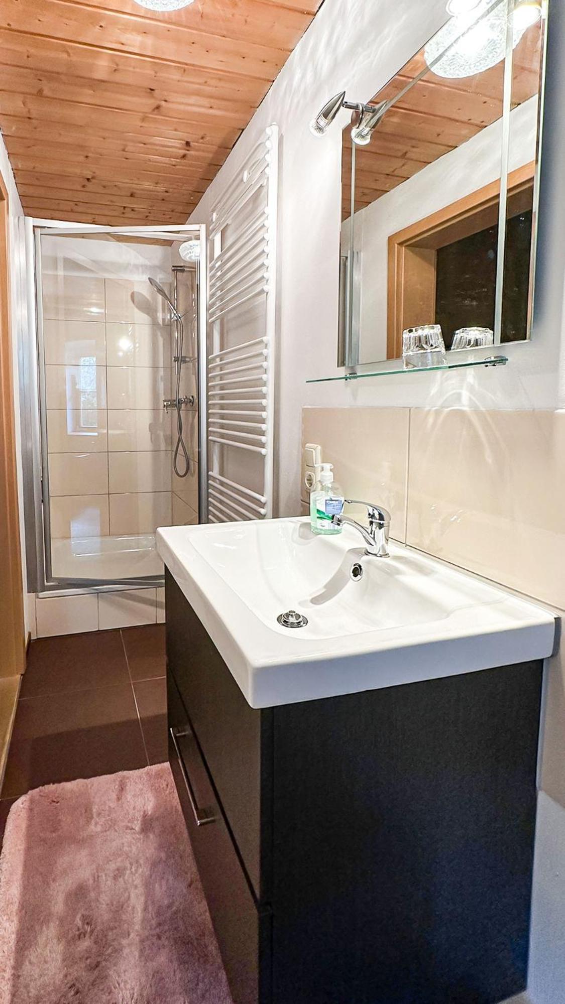 Almbauernhof Apartment โรพอลดิง ภายนอก รูปภาพ